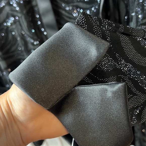 Dress Barn Woman’s Two Layer Special Occasion Top Black 18 W New! - Picture 6 of 7